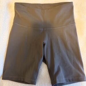Old Navy Women's Taupe Bike Shorts